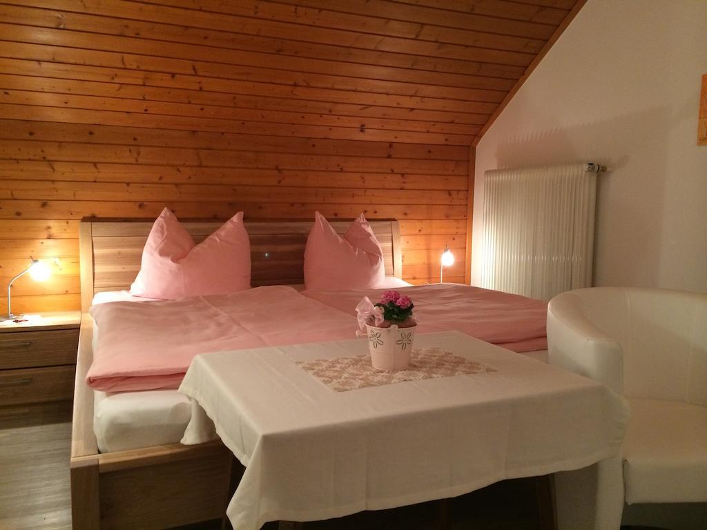 Gaestehaus Kuehnle Pichl bei Aussee Kamer foto
